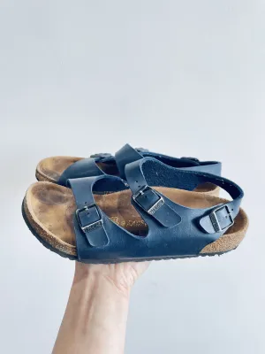 Sandals // 4 Kid
