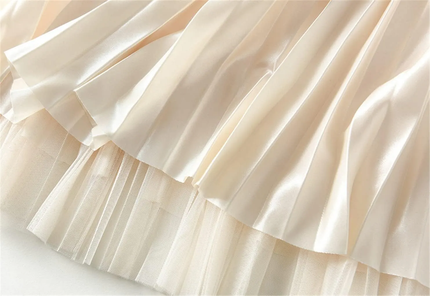 Women Pleated Skirt Fashion Midi Long Velvet Skirts Mesh Skirt