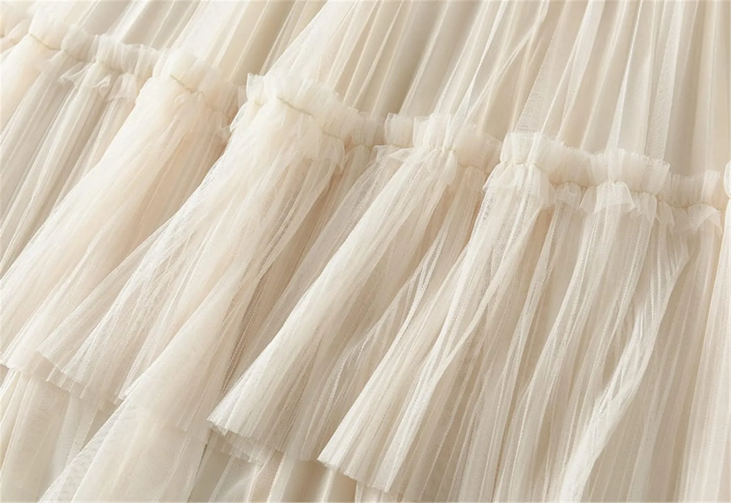 Women Pleated Skirt Fashion Midi Long Velvet Skirts Mesh Skirt