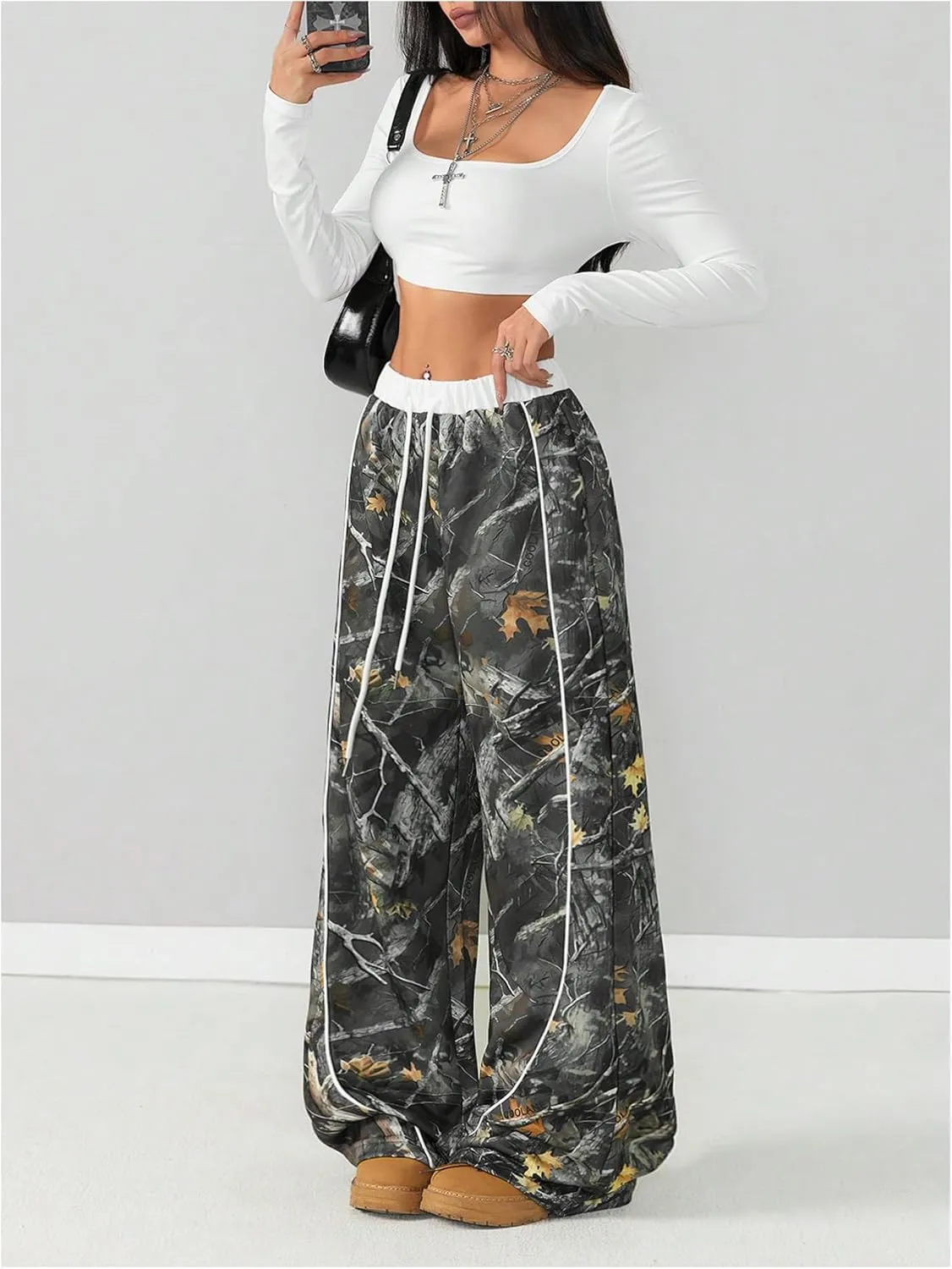 Women's Graphic Y2K Camo Print Wide Leg Pants Drawstring Waist Long Trousers Streetwear